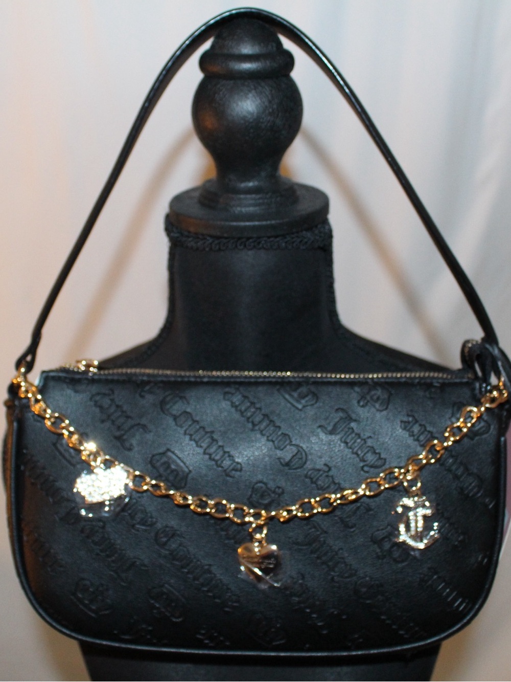 Juicy Couture Shoulder Bag with Gold Charm Chain - Picture 10 of 11